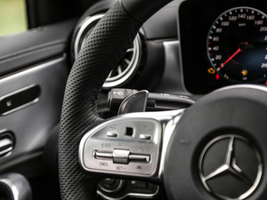 2019AMG A 35L 4MATIC п؅^