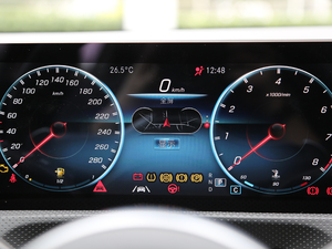 2019AMG A 35L 4MATIC п؅^