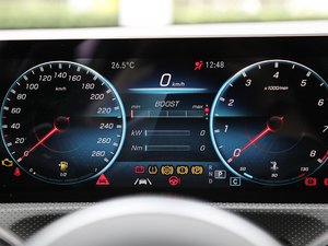 2019AMG A 35L 4MATIC п؅^