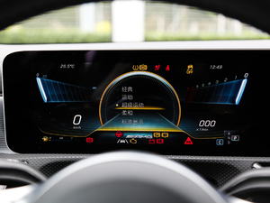 2019AMG A 35L 4MATIC п؅^