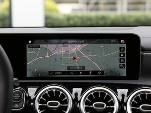 2019AMG A 35L 4MATIC п؅^