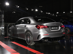 2019AMG A 35L 4MATIC w^