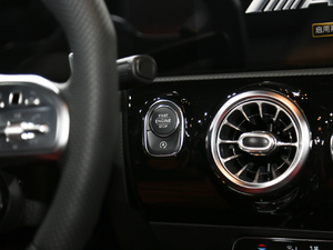 2019AMG A 35L 4MATIC п؅^