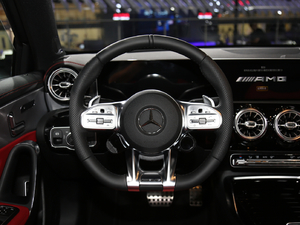 2019AMG A 35L 4MATIC п؅^