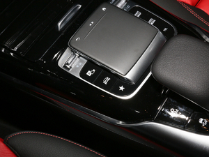 2019AMG A 35L 4MATIC п؅^