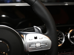 2019AMG A 35L 4MATIC п؅^