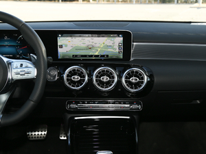 2019AMG A 35L 4MATIC п؅^