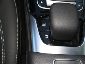 2019AMG A 35L 4MATIC п؅^