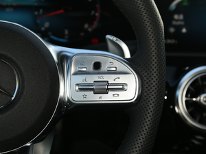 2019AMG A 35L 4MATIC п؅^