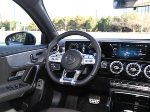 2019AMG A 35L 4MATIC п؅^