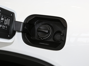 2020180 (dng) (x)(ji)^