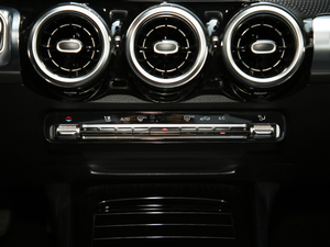 2020200 (dng) {(dio){(dio)(ji)