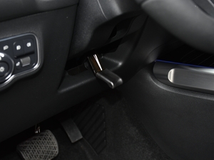 2020200 4MATIC п؅^