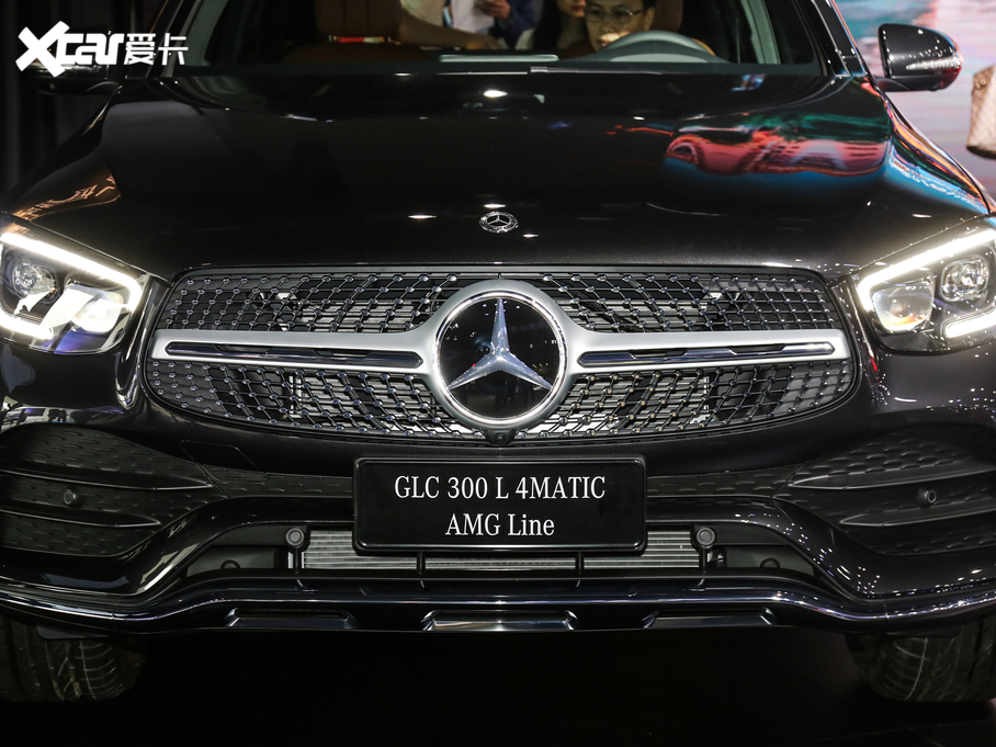2020YGLC GLC 300 L 4MATIC AMG Line