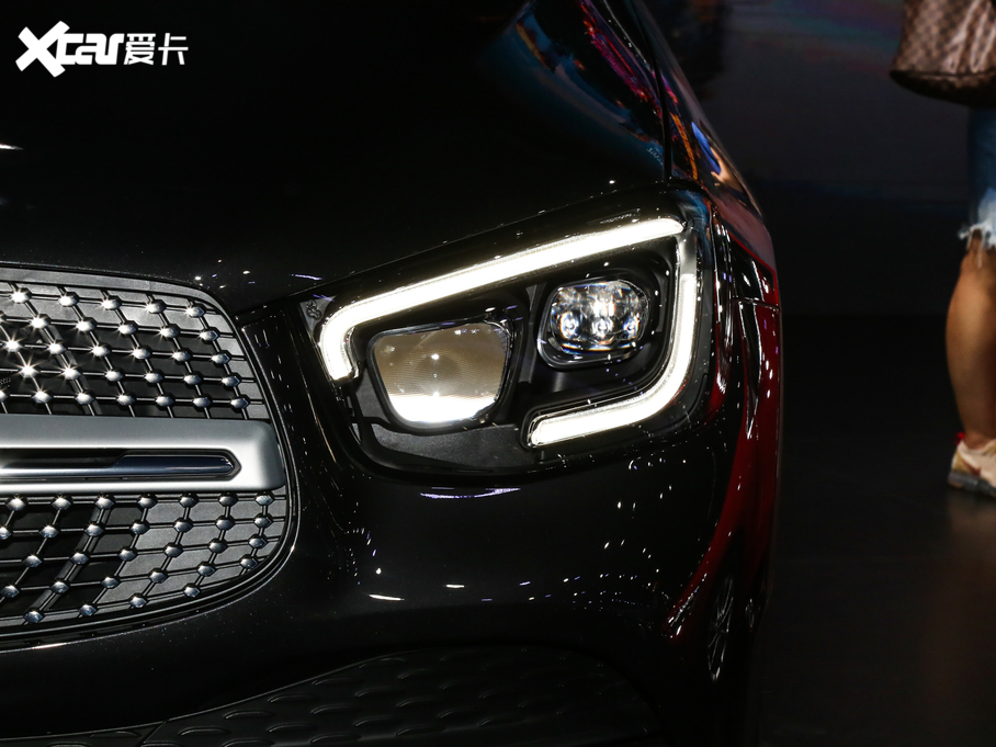 2020YGLC GLC 300 L 4MATIC AMG Line