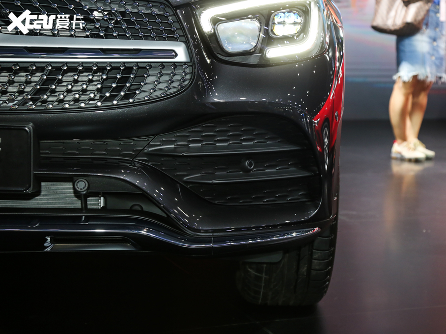 2020YGLC GLC 300 L 4MATIC AMG Line