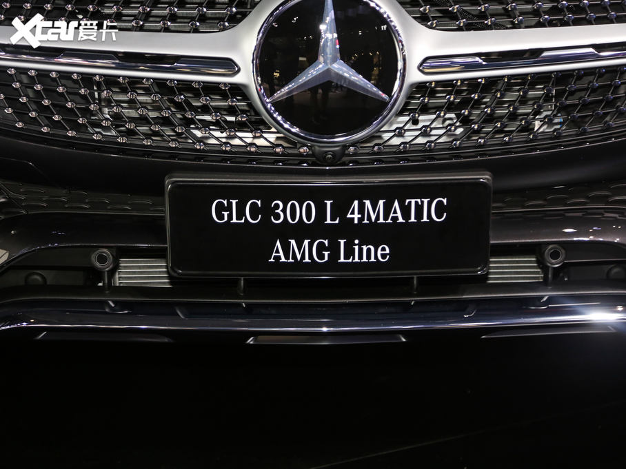2020YGLC GLC 300 L 4MATIC AMG Line