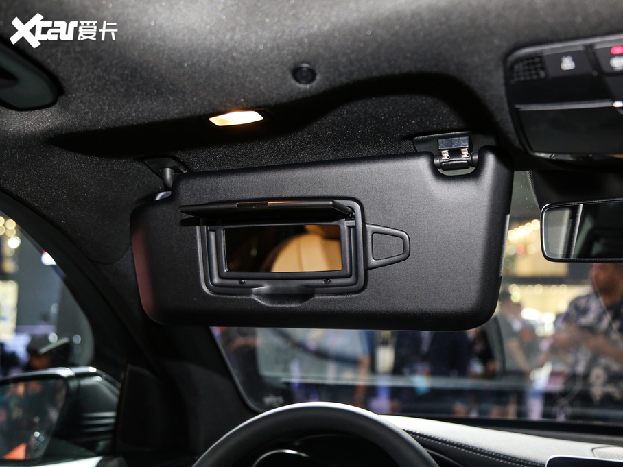 2020YGLC GLC 300 L 4MATIC AMG Line