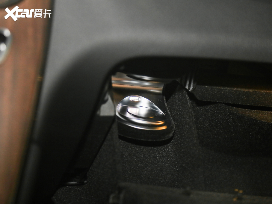 2020YGLC GLC 300 L 4MATIC AMG Line