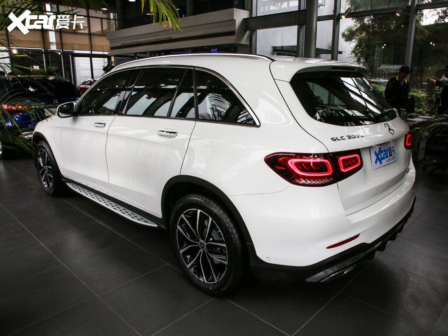 2020GLC GLC 300 L 4MATIC