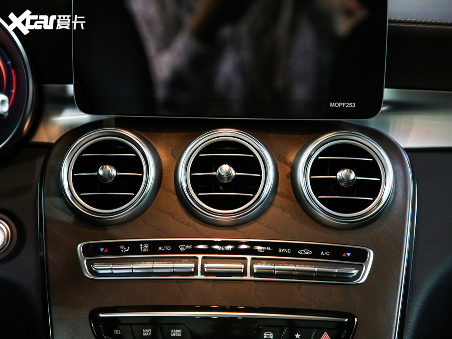 2020YGLC GLC 300 L 4MATIC(dng)