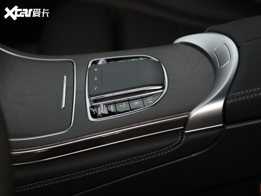 2020��YGLC GLC 260 L 4MATIC���A��