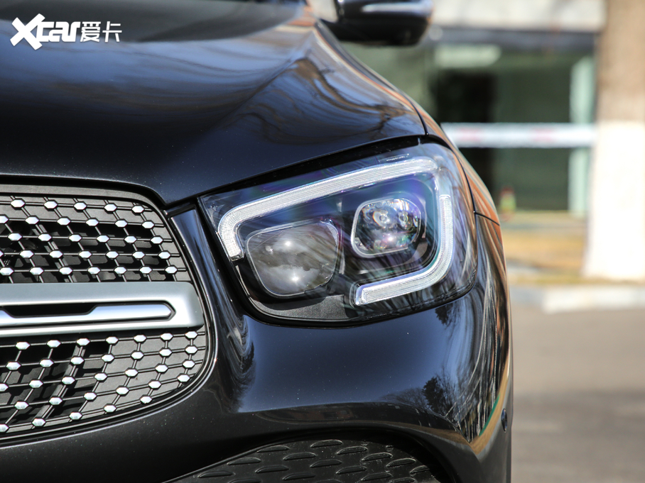 2020YGLC GLC 300 L 4MATIC AMG Line