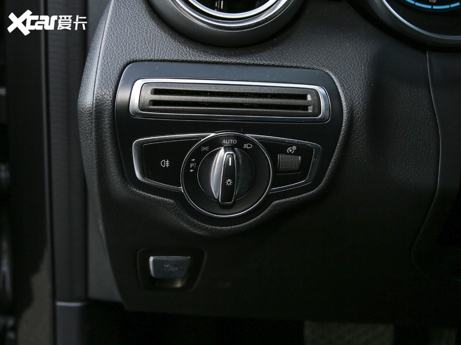 2020YGLC GLC 300 L 4MATIC AMG Line