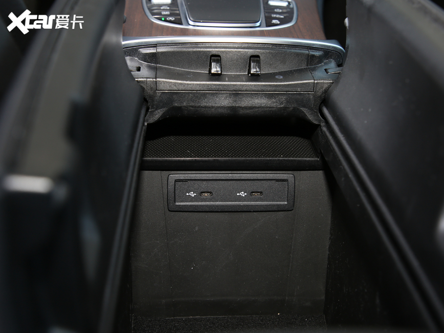 2020YGLC GLC 300 L 4MATIC AMG Line