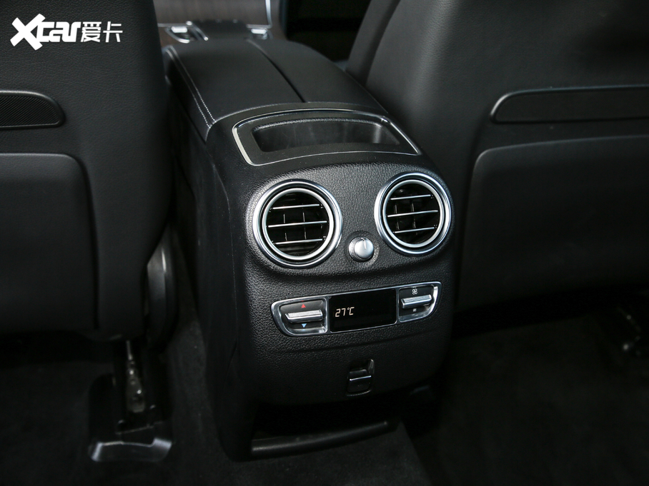 2020YGLC GLC 300 L 4MATIC AMG Line