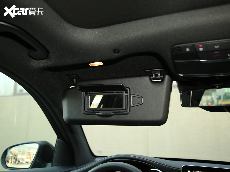 2020YGLC GLC 300 L 4MATIC AMG Line