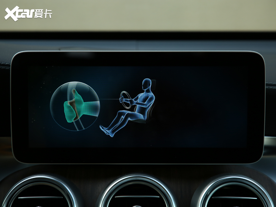 2020YGLC GLC 300 L 4MATIC AMG Line