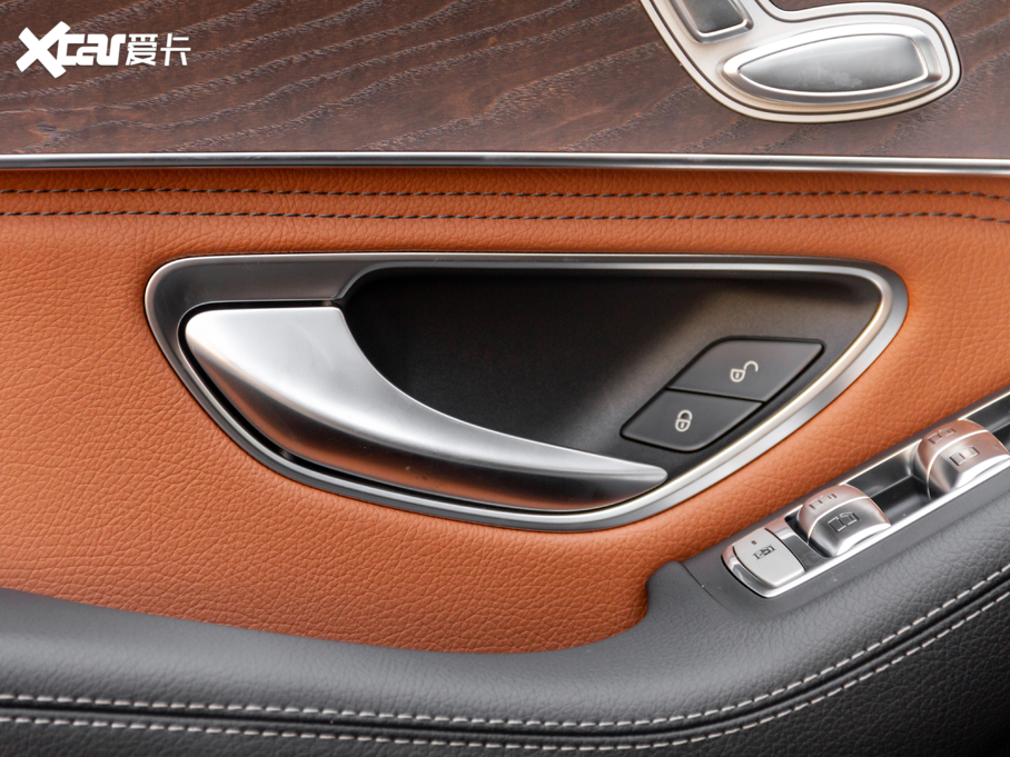 2020��YGLC �Ŀ� GLC 260 L 4MATIC���A��