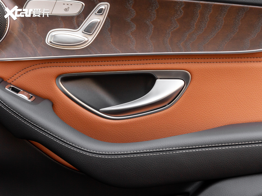 2020��YGLC �Ŀ� GLC 260 L 4MATIC���A��