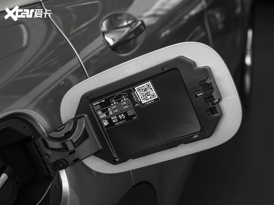 2020YGLC GLC 260 L 4MATICӸ