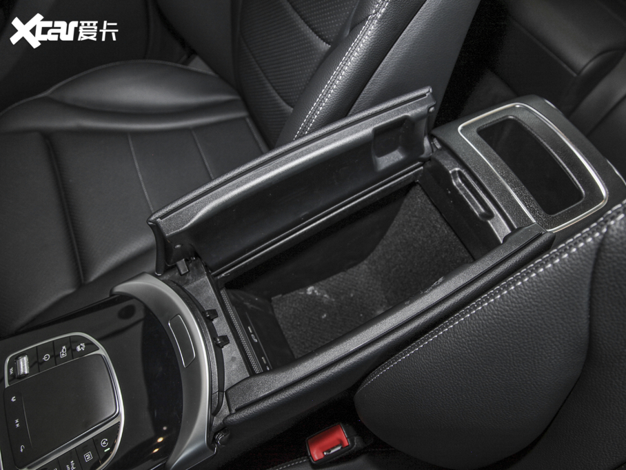 2020YGLC GLC 260 L 4MATICӸ