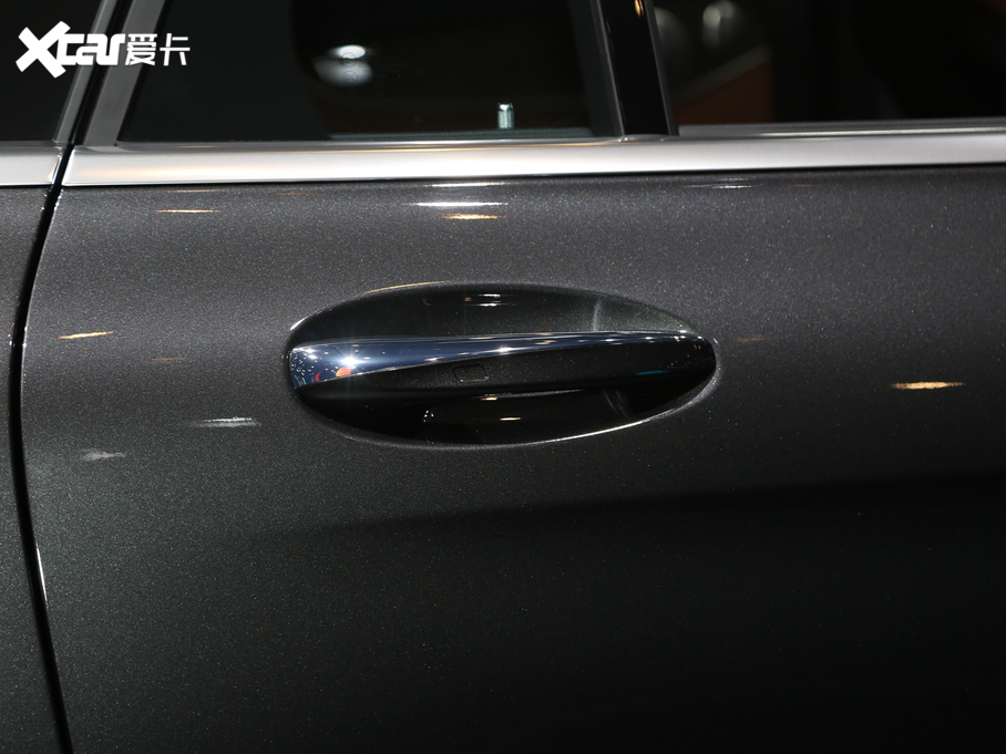 2020��YGLC �Ŀ� GLC 300 L 4MATIC AMG-Line