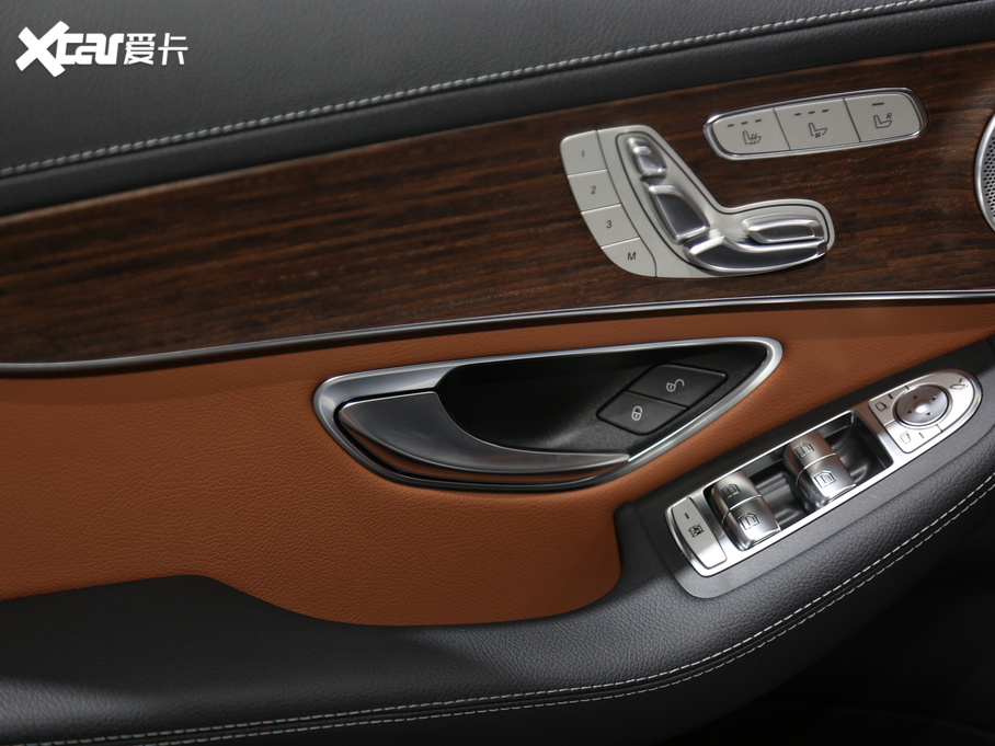 2020��YGLC �Ŀ� GLC 300 L 4MATIC AMG-Line