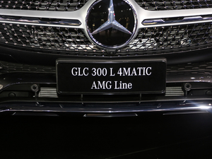 2020GLC 300 L 4MATIC AMG Line ^
