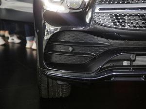 2020GLC 300 L 4MATIC AMG Line ^