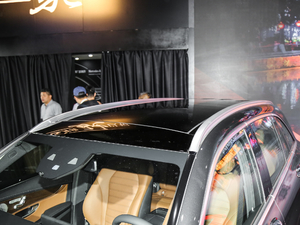 2020GLC 300 L 4MATIC AMG Line (x)(ji)^