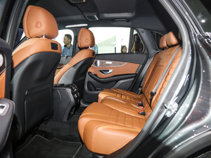 2020GLC 300 L 4MATIC AMG Line g