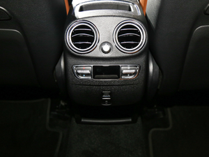 2020GLC 300 L 4MATIC AMG Line g