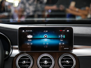 2020GLC 300 L 4MATIC AMG Line п؅^(q)