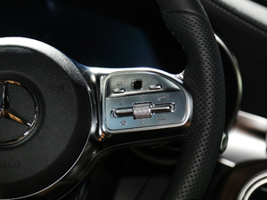 2020GLC 300 L 4MATIC AMG Line п؅^(q)