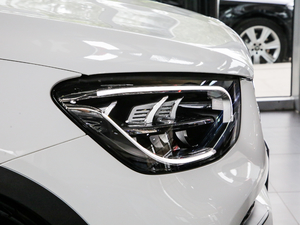 2020GLC 300 L 4MATICӸ ^