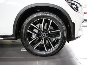 2020GLC 300 L 4MATICӸ ^