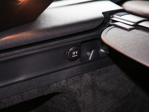 2020GLC 300 L 4MATICӸ g