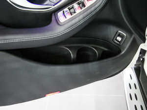 2020GLC 300 L 4MATICӸ g