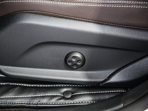 2020GLC 300 L 4MATICӸ g